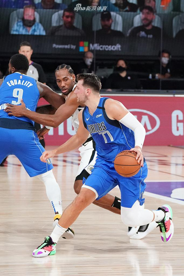 从首发出场 从首发出场