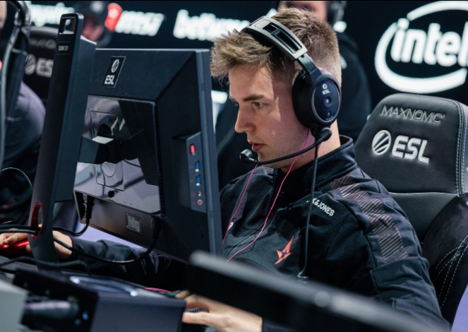 许多国家也 许多国家也